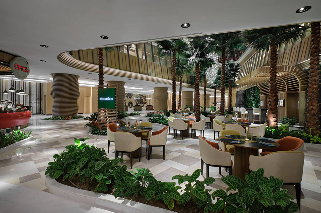 Swissotel-Clark-Lobby